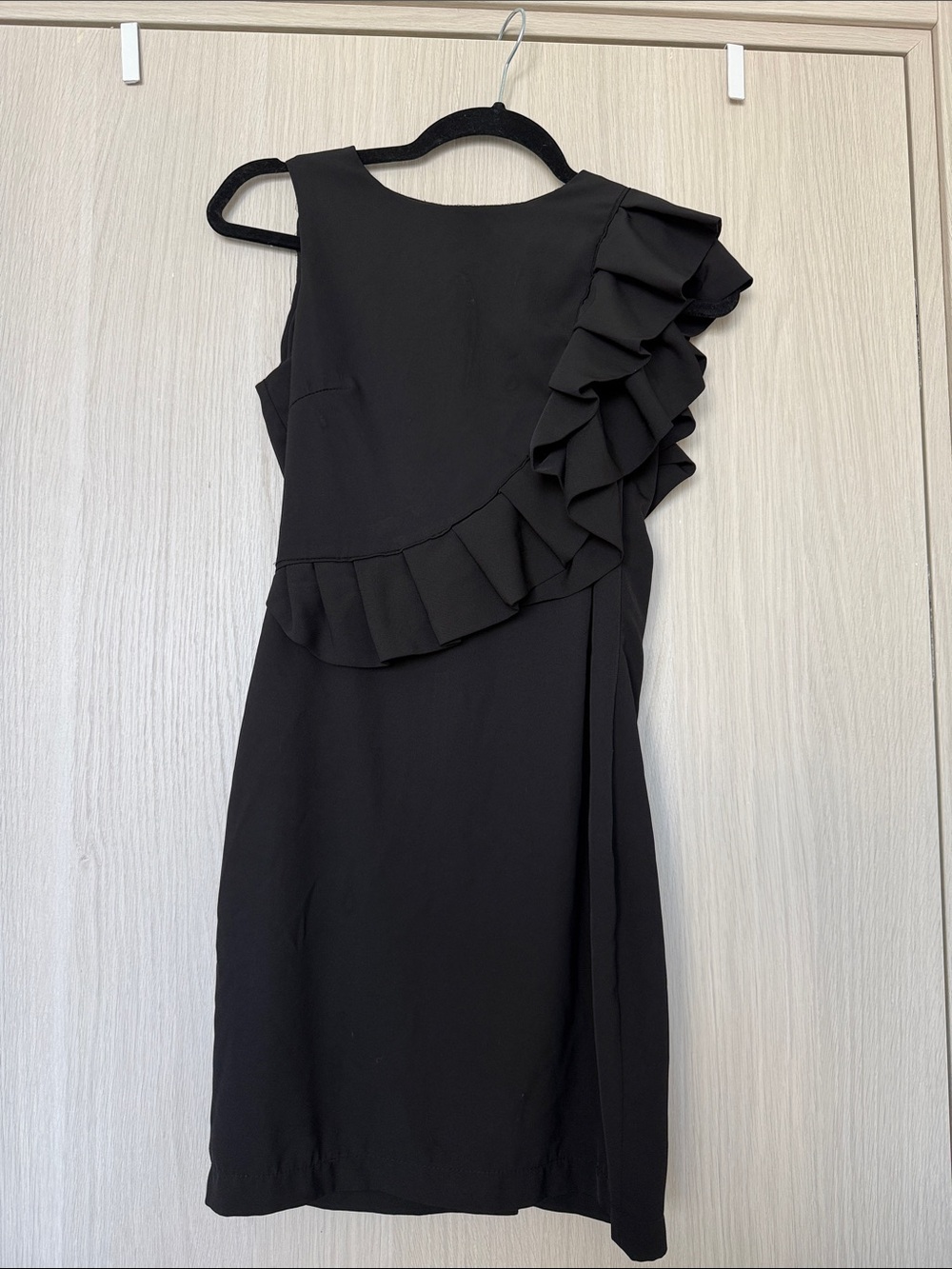 Blaque Label black sheath mini dress size small | corpcore, classy looks